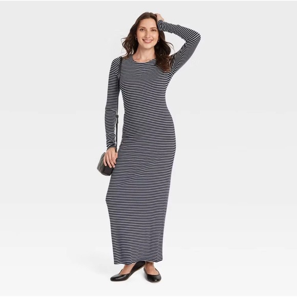 Universal Thread Dresses & Skirts - Universal Thread Navy Stripe Long Sleeve Maxi T-Shirt Dress Women's XL Tall NWT